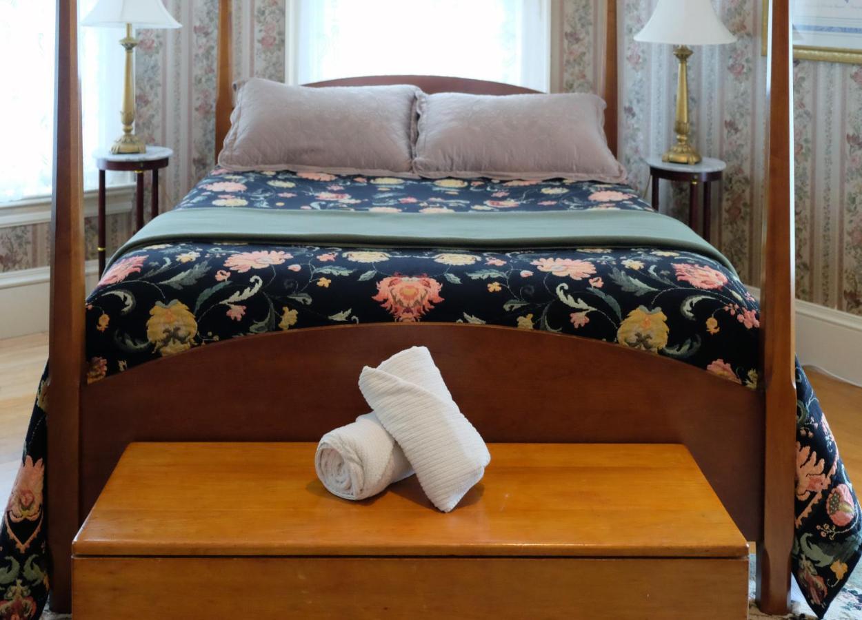 Guilford Bed And Breakfast Eksteriør billede